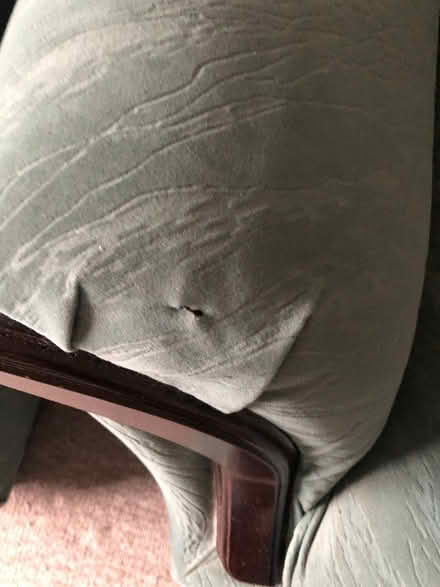 Photo of free 3 piece suite (Chester CH1) #3