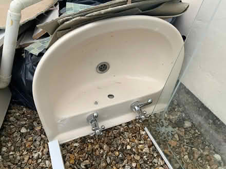 Photo of free Bathroom items (Warminster BA12) #2