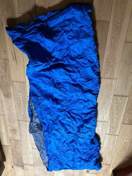 Photo of free Sleeping bag (Ridge LA1) #2