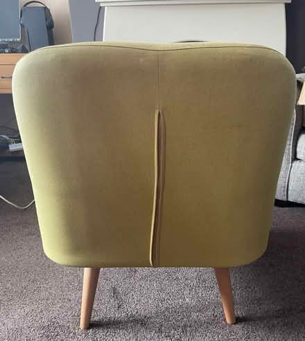 Photo of free Lime green tub like chair (Tameside SK14) #3