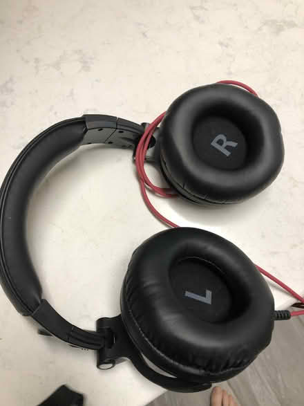 Photo of free wired headphones (Odenton, Piney Orchard) #1