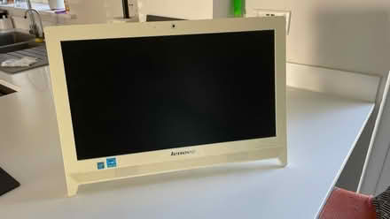 Photo of free Lenovo all-in-one PC (CT10) #1