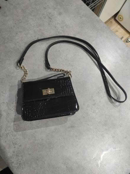 Photo of free F&F Purse (CT10) #1
