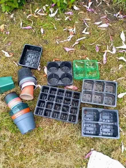 Photo of free Plant pots/ seeding pots (Lower Bebington CH63) #1