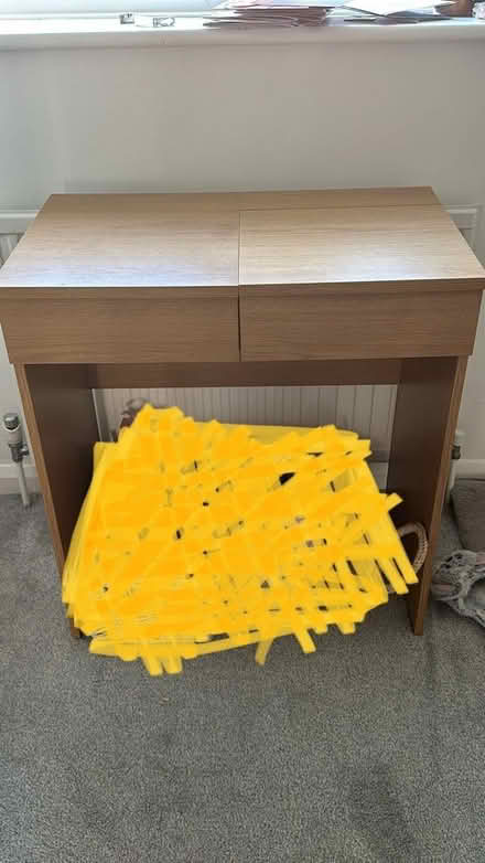 Photo of free Makeup table (Coulsdon) #1