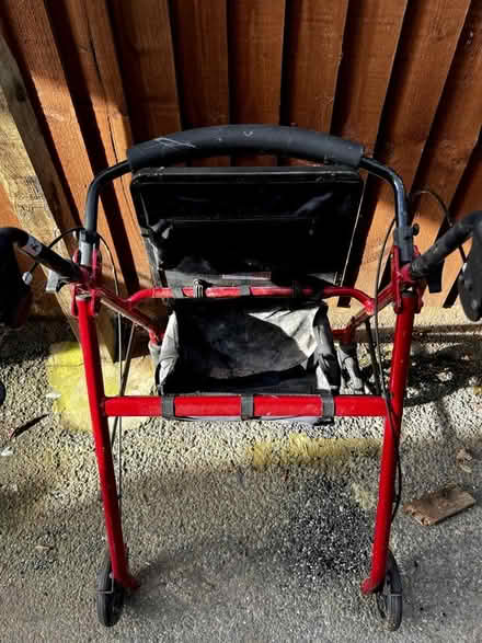 Photo of free four wheeled light weight rollator mobility walker. (Oulton NR32) #2