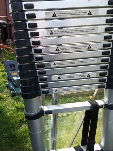 Photo of free Retractable ladder (Spotland Bridge OL12) #1