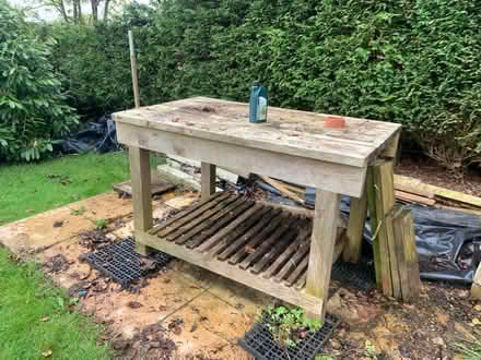 Photo of free Bench (France Lynch GL6) #1