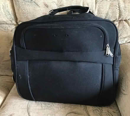 Photo of free Black holdall (Mountsorrel LE7)