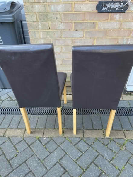 Photo of free Dining chairs (LU3) #2