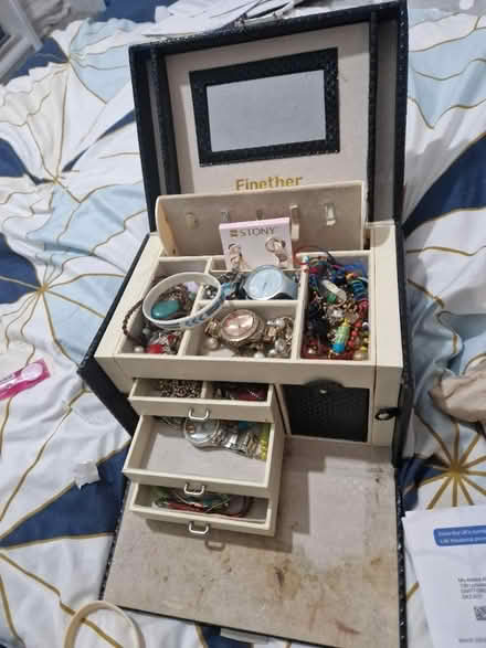 Photo of free Jewellery Box (DA2) #3