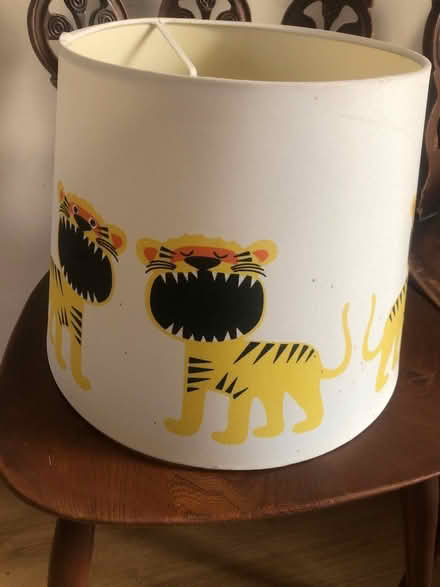 Photo of free Lamp shade with tigers (BN41) #1