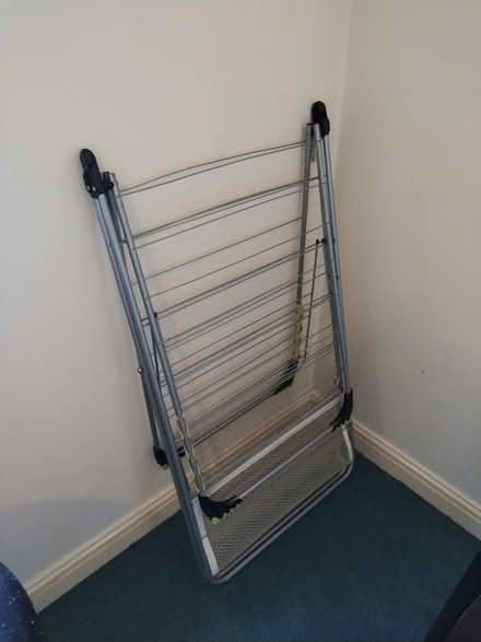 Photo of free clothes hanger airer (Colindale NW9) #1