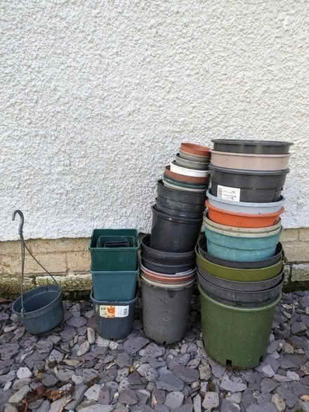 Photo of free Plastic plant pots (Cheltenham GL51) #1