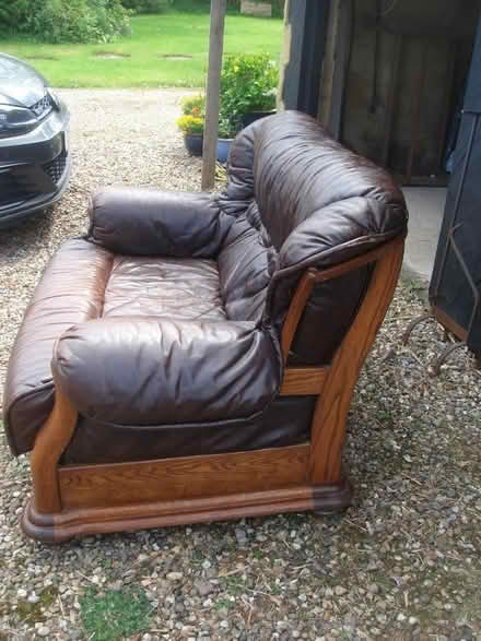 Photo of free Sofa & Pouffe (CT5) #4