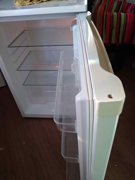Photo of free Under counter fridge (Bentilee. Stoke-on-Trent.) #4