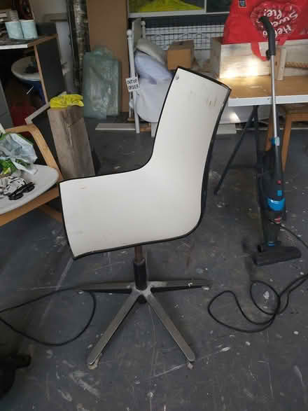 Photo of free Swivel chair (Cambridge CB4) #1
