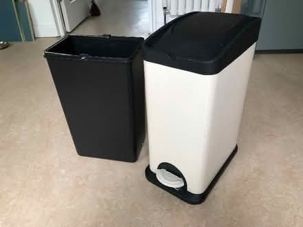 Photo of free 15L John Lewis pedal bin (Thames Ditton KT7) #1