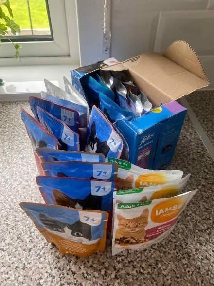 Photo of free Cat food (Bannockburn FK7) #1