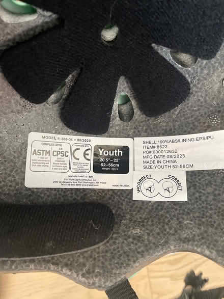 Photo of free Kids bike/skate helmet (Murray Hill) #4