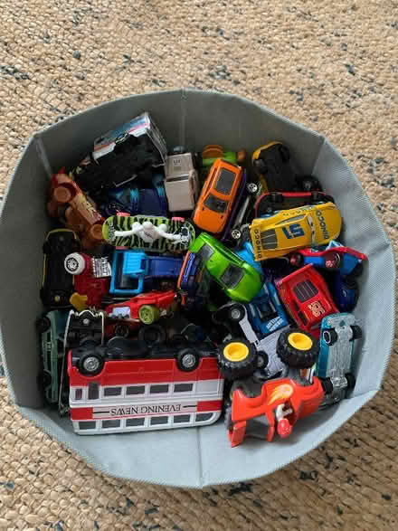 Photo of free Job lot of toy cars (approx 50) (Florence Park OX4) #1