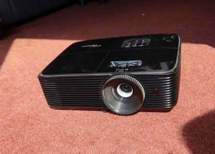 Photo of free optoma digital projrctor (Blackbird Leys OX4) #1