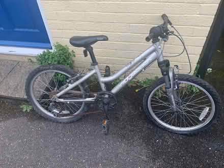 Photo of free 4 childrens' bikes (Trumpsgreen GU25) #4