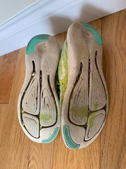 Photo of free Nike trainers, size 7 (Eastlands CV22) #3