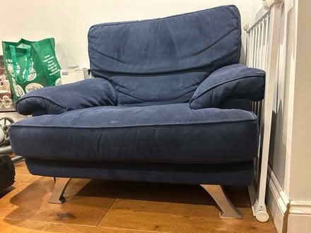 Photo of free Blue lovely chair (TW4) #4