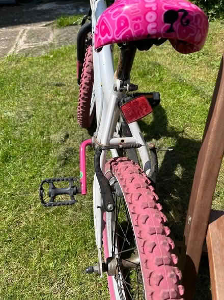 Photo of free Girls’ Barbie Bike (Stevenage SG1) #4