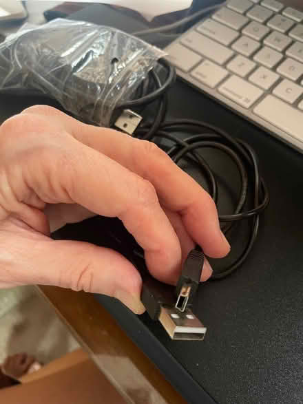 Photo of free USB cords (Upper NW) #1