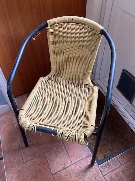 Photo of free Metal garden chair (needs repair) (Broomhill S10) #1