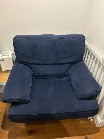 Photo of free Blue lovely chair (TW4) #3