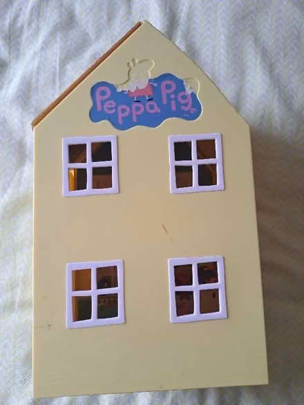 Photo of free Peppa Pig Toy House (CT11) #1