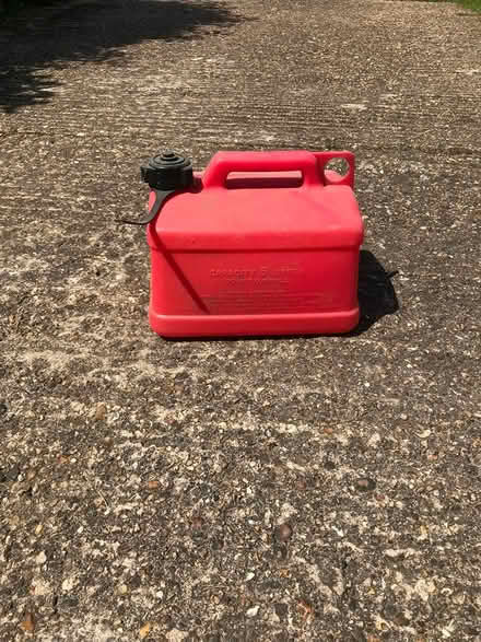 Photo of free 5l petrol can (Chalfont St Giles) #1