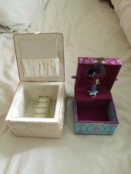 Photo of free Child’s jewellery boxes (Baberton EH14) #1