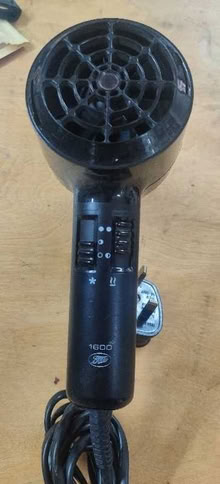 Photo of free Hairdryer Boots 1600 (Barnacle CV7) #2