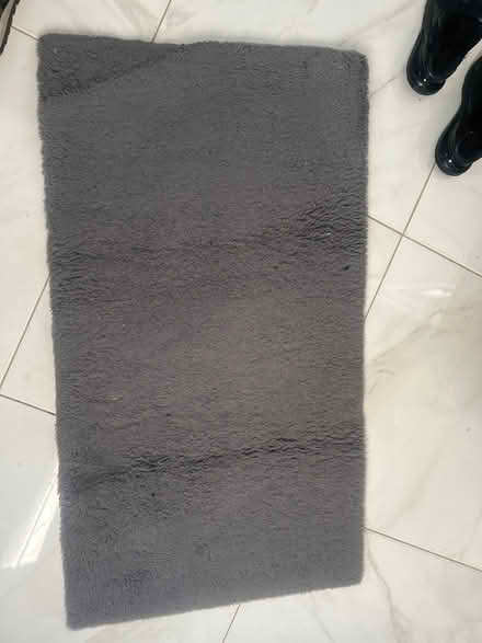 Photo of free Rug (BD4 bierley) #1