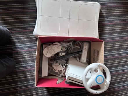 Photo of free Wii Stuff (Stanford-le-Hope SS17) #1