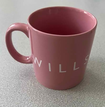 Photo of free 6 mugs - different colours & sizes (Surbiton KT6) #3