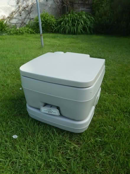 Photo of free Porta potti (Alva FK12) #1