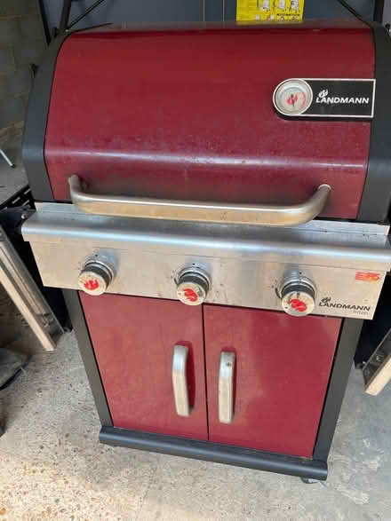 Photo of free Landman triton BBQ (Wokingham RG40) #1