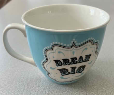 Photo of free 6 mugs - different colours & sizes (Surbiton KT6) #2