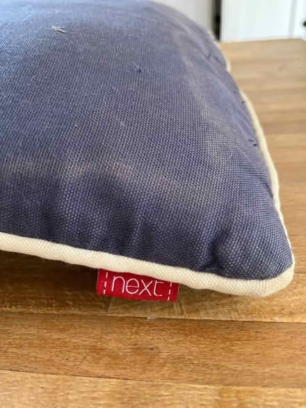 Photo of free Cushion (Cricket Road OX4) #1
