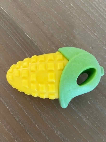 Photo of free Corn cob shaped with squeaky sound - Chew Toy for Dogs (Surbiton KT6) #1