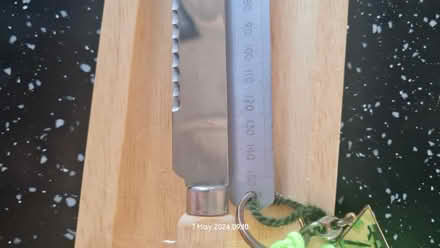 Photo of free Garlic bread knife and board (Garth LL57) #1