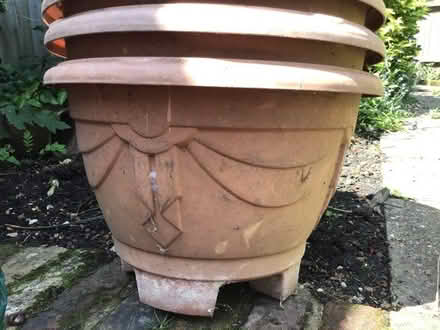 Photo of free Decorative Pots 4 x large (Churchgate EN8) #3