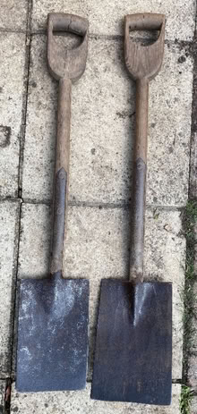 Photo of free Two garden spades (Fleetville AL1) #1