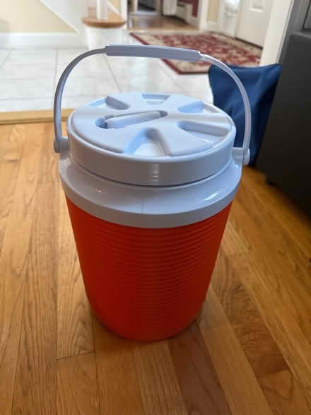 Photo of free Rubbermaid dispenser (Wakefield) #1