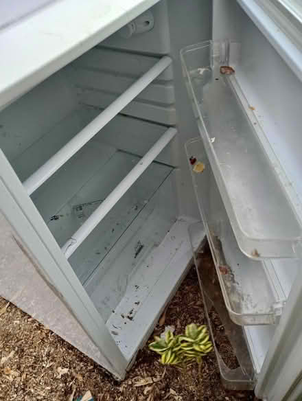 Photo of free Working fridge (Mapperley, NG3) #2